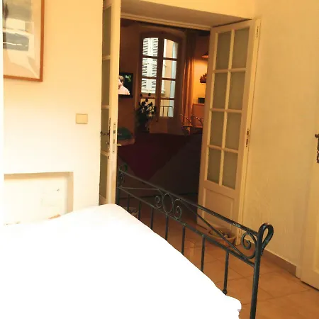 Апартаменти Heart Of St Tropez Сен-Тропе