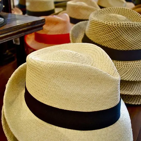 Апартаменти Heart Of St Tropez *